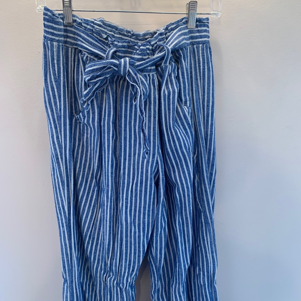 Adorable linen seersucker pants